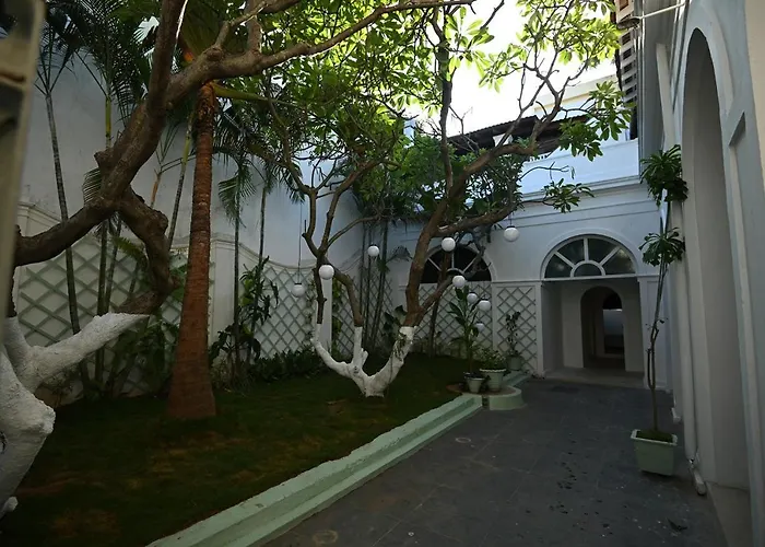 La Cedille - French Heritage House Pondicherry
